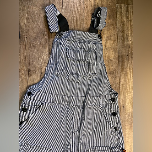 Dovetail Freshly Overall - Picture 5 of 8